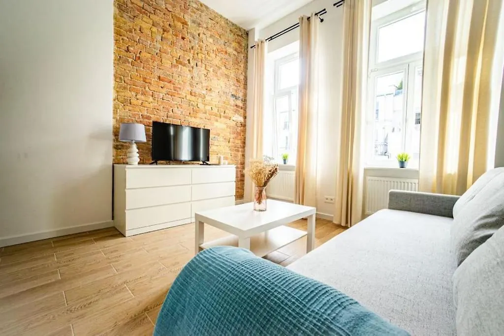Stylish Apartment In Warszawa Polen