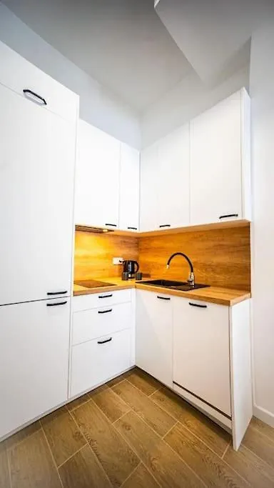 Stylish Apartment In Warszawa